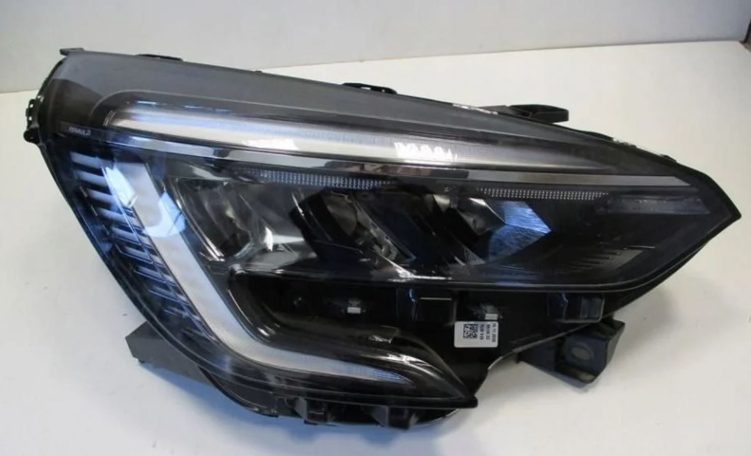 FAR (SAĞ)(DOKUNMATİK) RENAULT CLIO V 20-